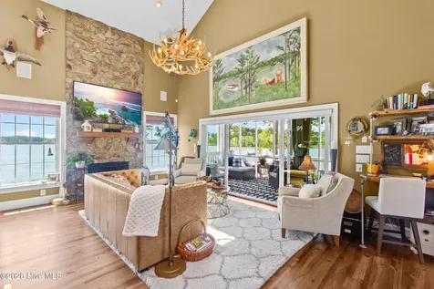 250 Hunters Point Drive Vandemere NC 28587