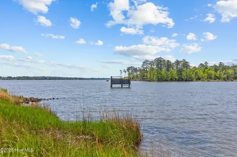 250 Hunters Point Drive Vandemere NC 28587