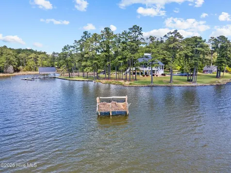 250 Hunters Point Drive Vandemere NC 28587