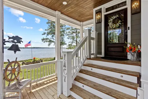 250 Hunters Point Drive Vandemere NC 28587