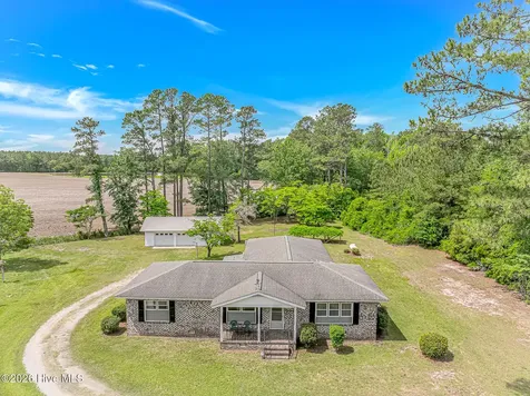 9051 Highway 917 Nichols SC 29581