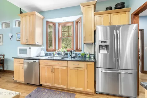 207 Megan Loop N Hertford NC 27944