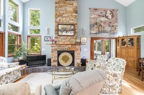 207 Megan Loop N Hertford NC 27944