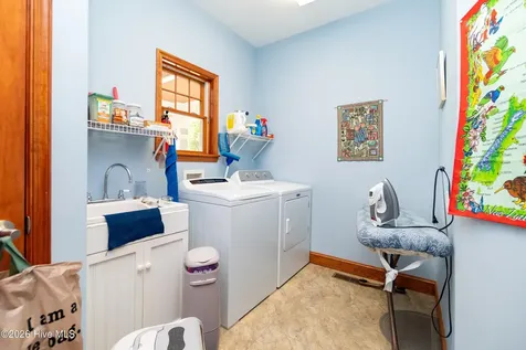 207 Megan Loop N Hertford NC 27944
