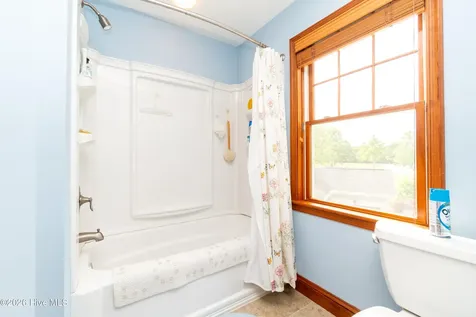 207 Megan Loop N Hertford NC 27944