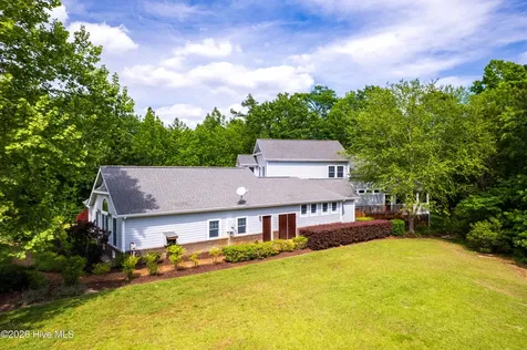 207 Megan Loop N Hertford NC 27944