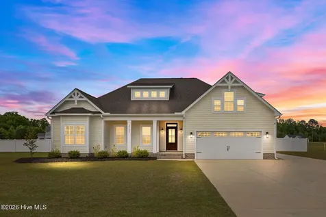 2737 Windflower Lane Grimesland NC 27837