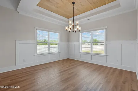 2737 Windflower Lane Grimesland NC 27837