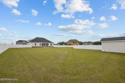 2737 Windflower Lane Grimesland NC 27837