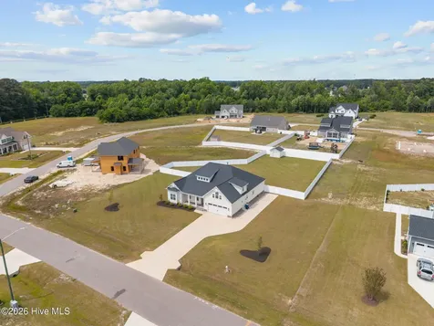 2737 Windflower Lane Grimesland NC 27837