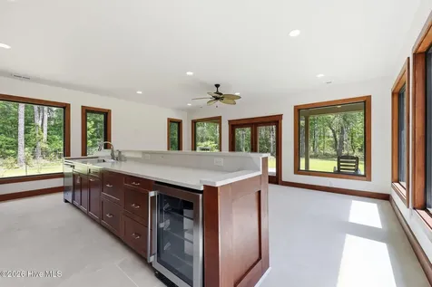 307 Crows Nest Road Beaufort NC 28516
