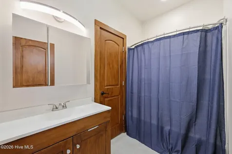 307 Crows Nest Road Beaufort NC 28516