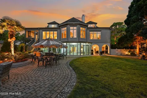 605 Bradley Creek Point Road Wilmington NC 28403