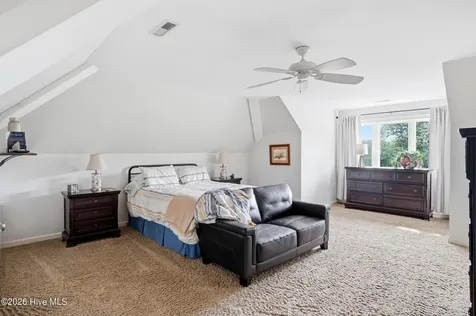605 Bradley Creek Point Road Wilmington NC 28403
