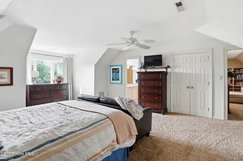 605 Bradley Creek Point Road Wilmington NC 28403