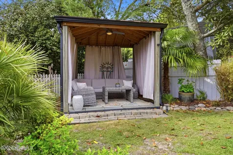 605 Bradley Creek Point Road Wilmington NC 28403