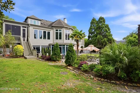 605 Bradley Creek Point Road Wilmington NC 28403