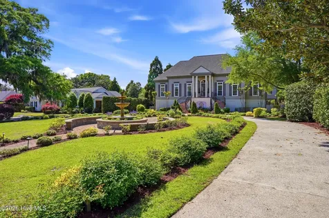 605 Bradley Creek Point Road Wilmington NC 28403