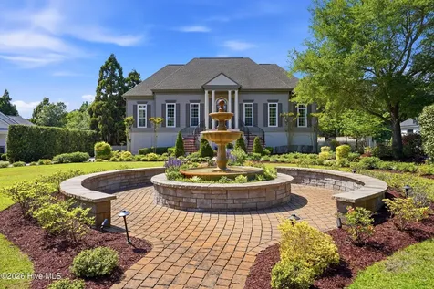 605 Bradley Creek Point Road Wilmington NC 28403
