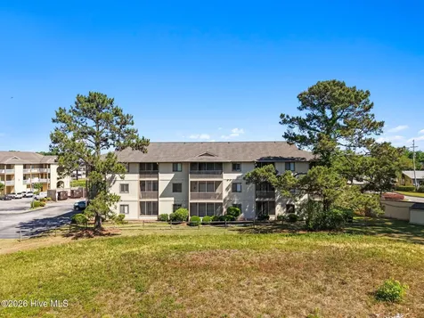4101 Pinehurst Circle Little River SC 29566