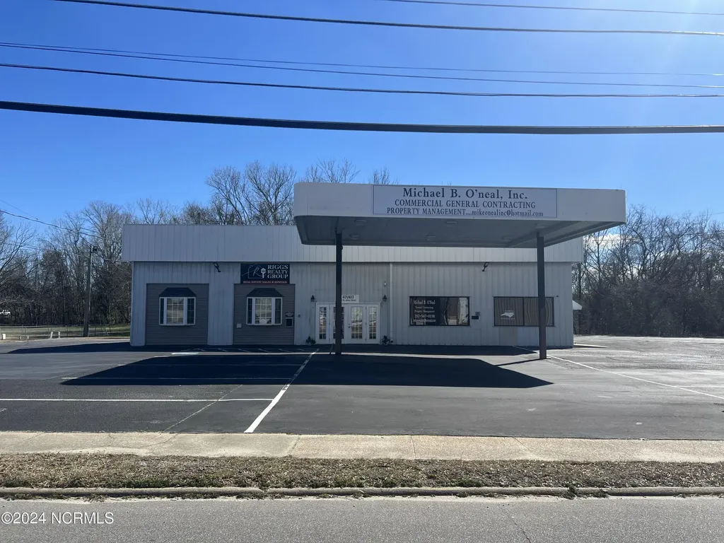 401 W Saint James Street Tarboro NC 27886
