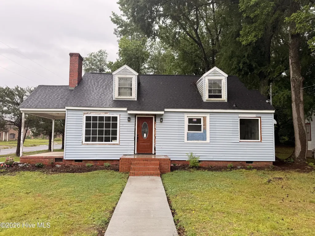 315 Woodlawn Drive Kinston NC 28501