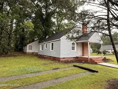 315 Woodlawn Drive Kinston NC 28501