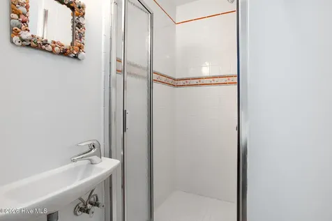 16 Oceanic Street Wrightsville Beach NC 28480