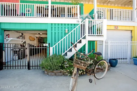 16 Oceanic Street Wrightsville Beach NC 28480