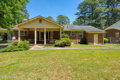 708 Mcmillan Drive Tarboro NC 27886