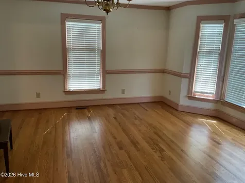3028 Fox Run Circle Kinston NC 28504
