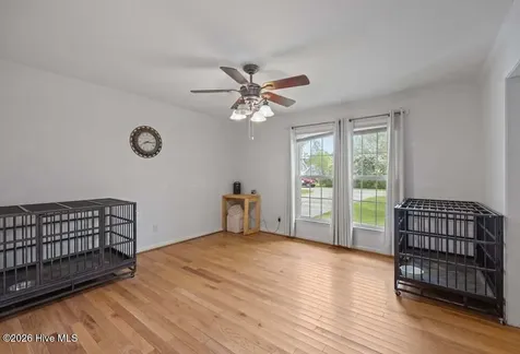 2213 Colony Plaza Jacksonville NC 28546