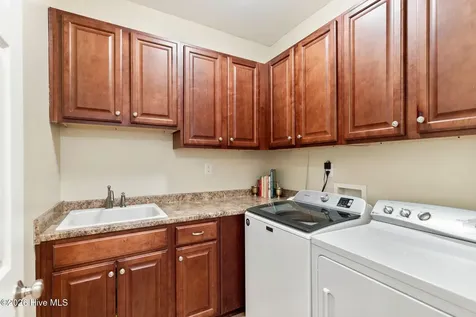 85 Plantation Passage Drive SE Bolivia NC 28422