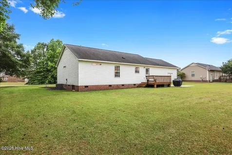 2448 Troy Court Kinston NC 28504