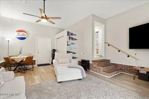 2448 Troy Court Kinston NC 28504