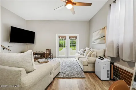 2448 Troy Court Kinston NC 28504