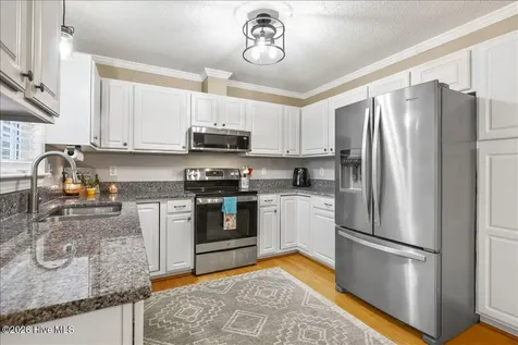 2448 Troy Court Kinston NC 28504