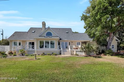 611 Moores Landing Road Hampstead NC 28443