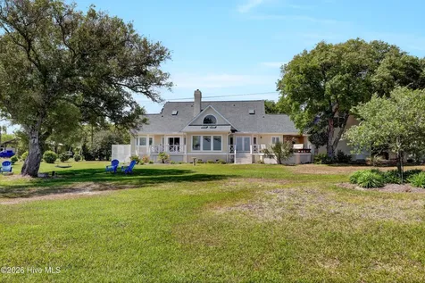611 Moores Landing Road Hampstead NC 28443