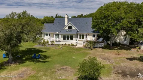 611 Moores Landing Road Hampstead NC 28443