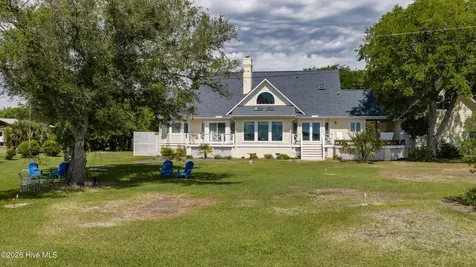 611 Moores Landing Road Hampstead NC 28443