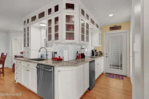 611 Moores Landing Road Hampstead NC 28443