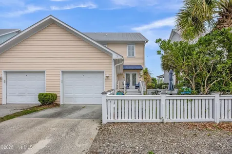205 Silver Sloop Way Carolina Beach NC 28428