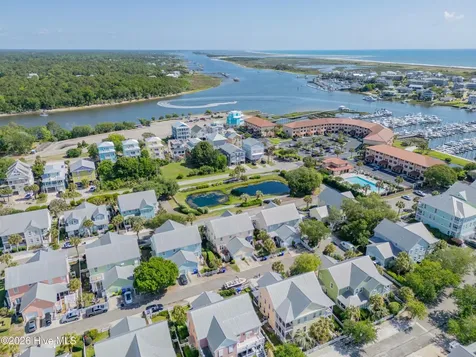205 Silver Sloop Way Carolina Beach NC 28428