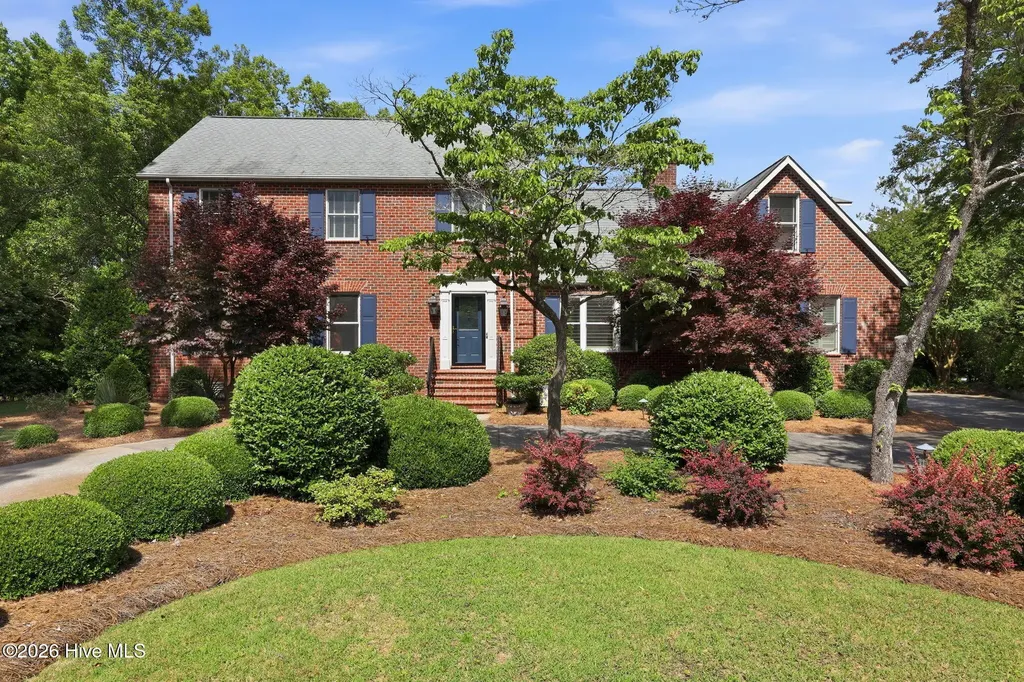 2406 Harbor Island Road New Bern NC 28562