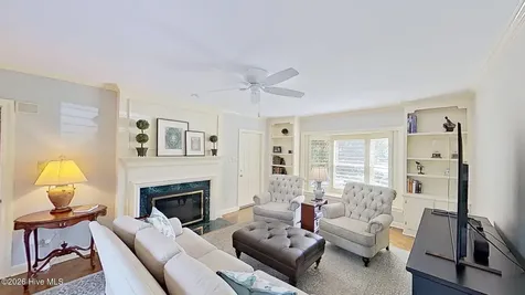 2406 Harbor Island Road New Bern NC 28562