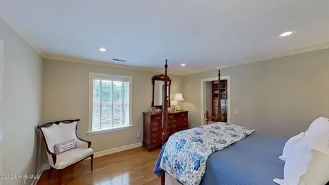 2406 Harbor Island Road New Bern NC 28562