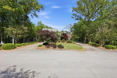 2406 Harbor Island Road New Bern NC 28562