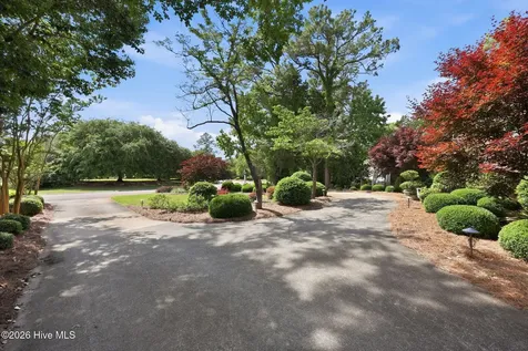2406 Harbor Island Road New Bern NC 28562