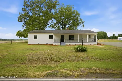 277 Bennetts Bridge Road Mount Olive NC 28365
